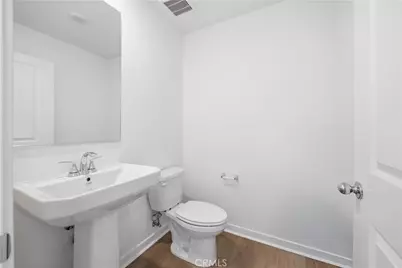 9427 N Sepulveda Blvd. #5, North Hills, CA 91343 - Photo 17