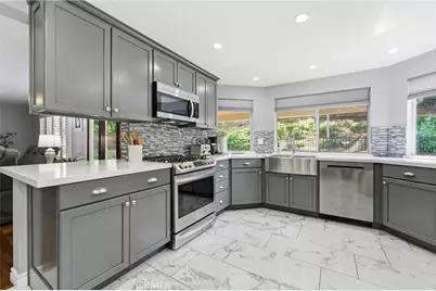 5640 Cypress, Palmdale, CA 93551 - Photo 5