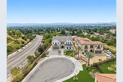 10542 Wood Briar Court, Chatsworth, CA 91311 - Photo 45