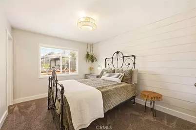 2041 Lupin Street, Simi Valley, CA 93065 - Photo 11