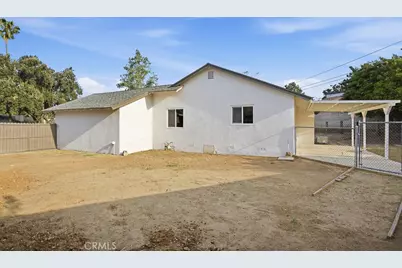8574 Holly Ln, Riverside, CA 92504 - Photo 23