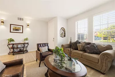 19721 Mathilde, Saugus, CA 91350 - Photo 9