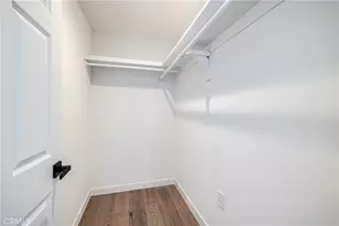 23202 Aetna St, Woodland Hills, CA 91367 - Photo 31