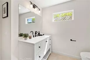 23202 Aetna St, Woodland Hills, CA 91367 - Photo 29