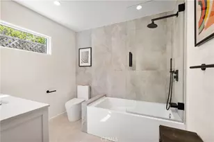 23202 Aetna St, Woodland Hills, CA 91367 - Photo 47