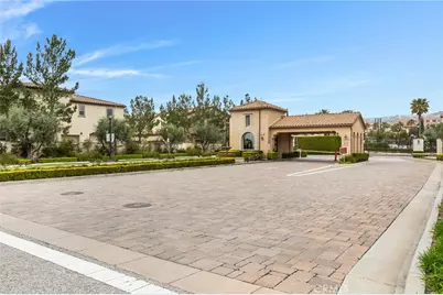 20310 Paseo Los Arcos, Porter Ranch, CA 91326 - Photo 37