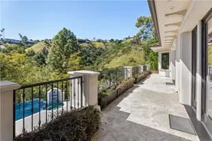 1210 Chantilly, Los Angeles, CA 90077 - Photo 25