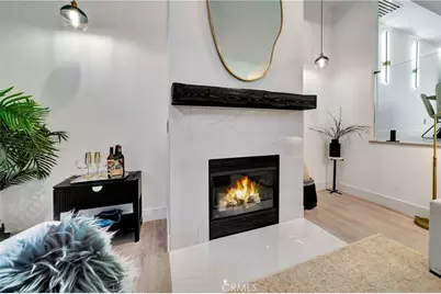 1020 Hilldale, West Hollywood, CA 90069 - Photo 3