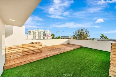 1020 Hilldale, West Hollywood, CA 90069 - Photo 33