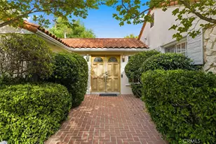 5220 Collier Pl, Woodland Hills, CA 91364 - Photo 1