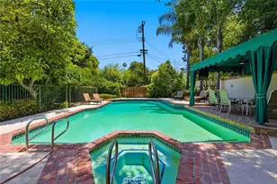 5220 Collier Pl, Woodland Hills, CA 91364 - Photo 51