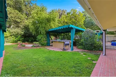 5220 Collier Place, Woodland Hills, CA 91364 - Photo 39