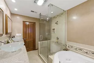 5220 Collier Pl, Woodland Hills, CA 91364 - Photo 35