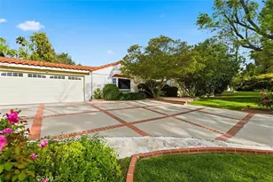 5220 Collier Pl, Woodland Hills, CA 91364 - Photo 1