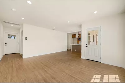 2106 W Cerritos, Anaheim, CA 92804 - Photo 7