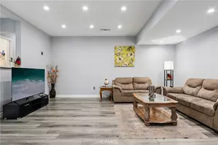 8055 Natick Ave, Panorama City, CA 91402 - Photo 9