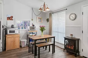 19220 Ave Of The Oaks, Newhall, CA 91321 - Photo 13