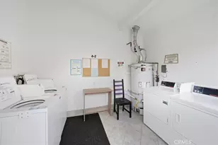 19220 Ave Of The Oaks, Newhall, CA 91321 - Photo 21