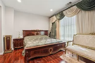 13225 Victory Blvd, Los Angeles, CA 91401 - Photo 13