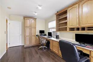 11614 Ostrom, Granada Hills, CA 91344 - Photo 9