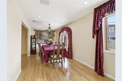 11614 Ostrom, Granada Hills, CA 91344 - Photo 5