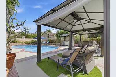 11614 Ostrom, Granada Hills, CA 91344 - Photo 17