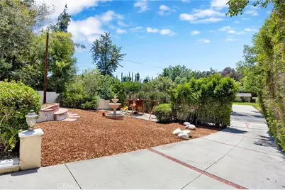 22309 Dolorosa, Woodland Hills, CA 91367 - Photo 5