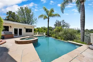 22309 Dolorosa, Woodland Hills, CA 91367 - Photo 9