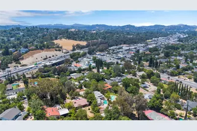 22309 Dolorosa, Woodland Hills, CA 91367 - Photo 45