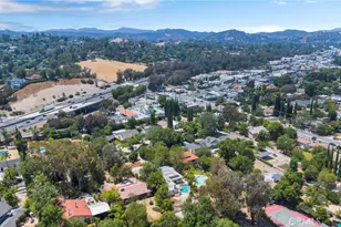 22309 Dolorosa, Woodland Hills, CA 91367 - Photo 45