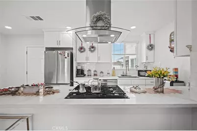 7323 Camellia Avenue, North Hollywood, CA 91605 - Photo 15