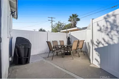 7323 Camellia Avenue, North Hollywood, CA 91605 - Photo 33