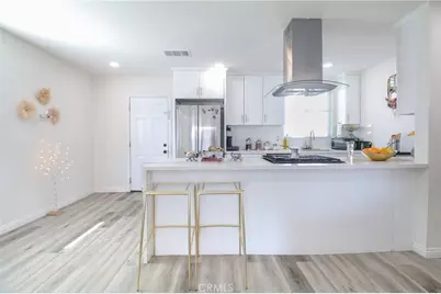 7323 Camellia Avenue, North Hollywood, CA 91605 - Photo 9