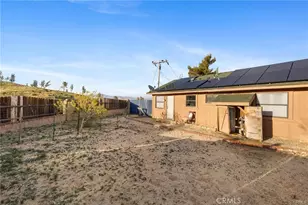 46417 Kings Canyon Rd, Lancaster, CA 93536 - Photo 21