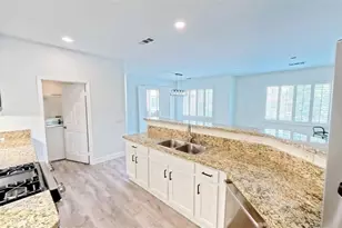 23808 Toscana, Valencia, CA 91354 - Photo 3