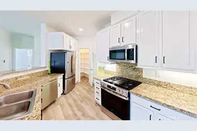 23808 Toscana #28039, Valencia, CA 91354 - Photo 21
