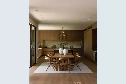 15202 Hesby Street, Sherman Oaks, CA 91403 - Photo 11