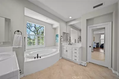 23912 Lakeside Road, Valencia, CA 91355 - Photo 49