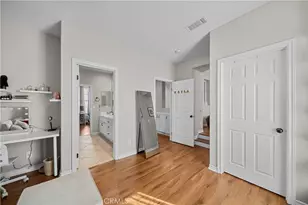 23912 Lakeside Rd, Valencia, CA 91355 - Photo 55