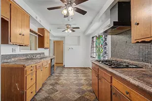 22337 Strathern St, Canoga Park, CA 91304 - Photo 3