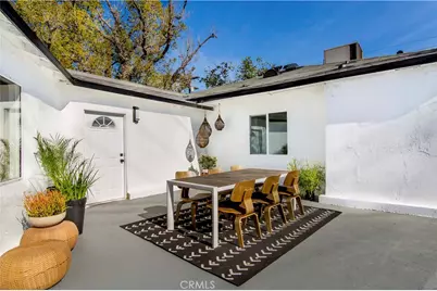 10816 Calvert, North Hollywood, CA 91606 - Photo 11