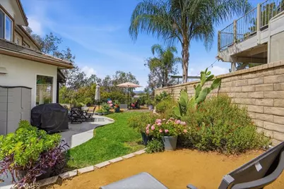 23325 Cuestport Drive, Valencia, CA 91354 - Photo 25