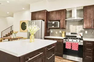 9237 Wakefield Ave, Panorama City, CA 91402 - Photo 3