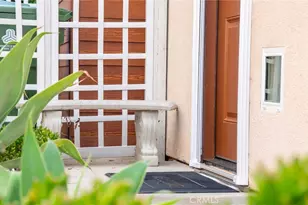 9237 Wakefield Ave, Panorama City, CA 91402 - Photo 43