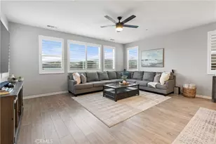 25140 Golden Maple Dr, Canyon Country, CA 91321 - Photo 13