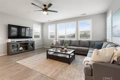 25140 Golden Maple Drive, Canyon Country, CA 91321 - Photo 11