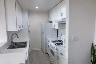 5700 Etiwanda, Tarzana, CA 91356 - Photo 11