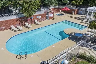 10241 White Oak #3, Northridge, CA 91325 - Photo 3