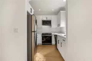 5799 Freebird Ln, Oak Park, CA 91377 - Photo 13