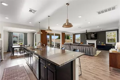 359 Sequoia, Simi Valley, CA 93065 - Photo 9